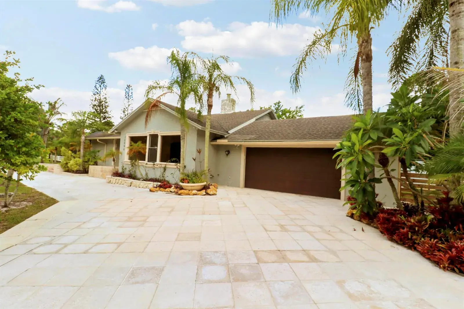 15095 71st Drive N, Palm Beach Gardens FL 33418