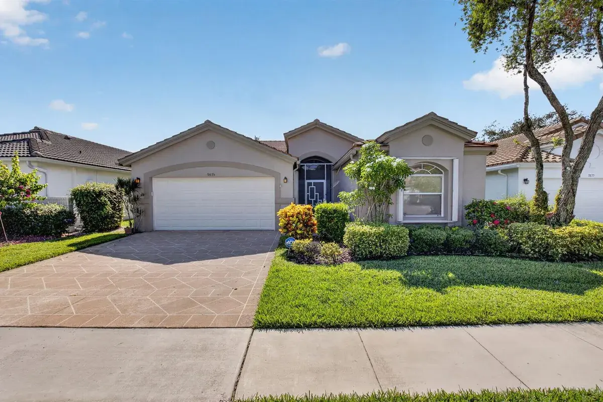 9875 Harbour Lake Circle, Boynton Beach FL 33437