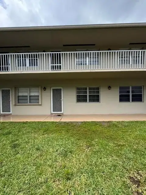 33 Lake Vista Trail # 104, Port St. Lucie FL 34952