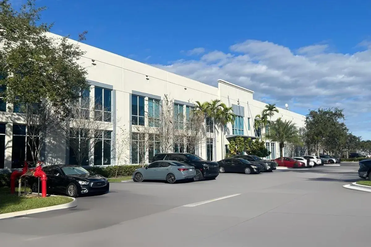 2000 NW 150th Avenue # 1110, Pembroke Pines FL 33028