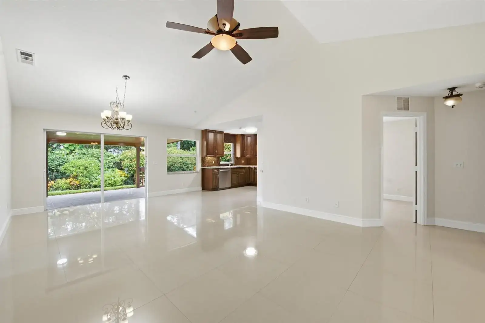 3772 SE Upper Street, Stuart FL 34997 photo 4