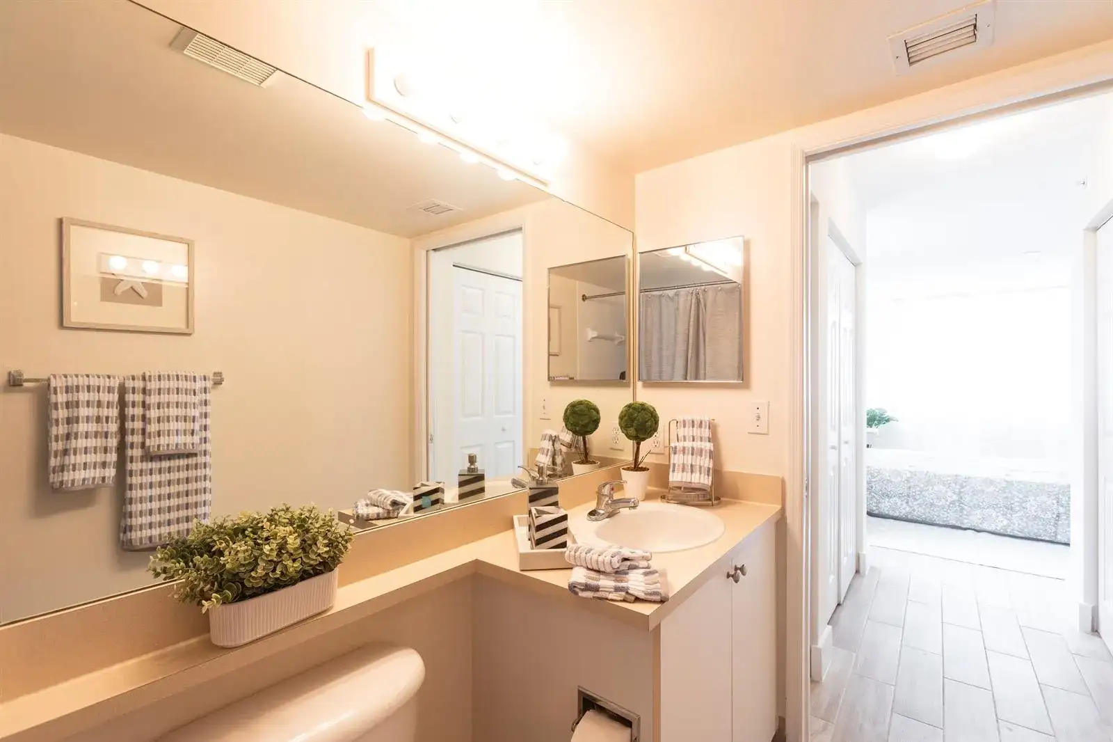 13901 SW 122nd Avenue # 301, Miami FL 33186 photo 3
