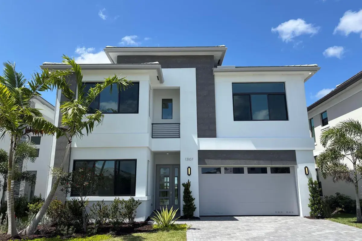 13107 Feathering Way, Palm Beach Gardens FL 33412