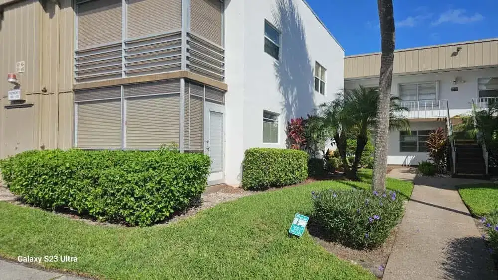 400 Piedmont I, Delray Beach FL 33484 photo 2