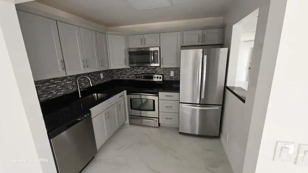 400 Piedmont I, Delray Beach FL 33484 photo 3