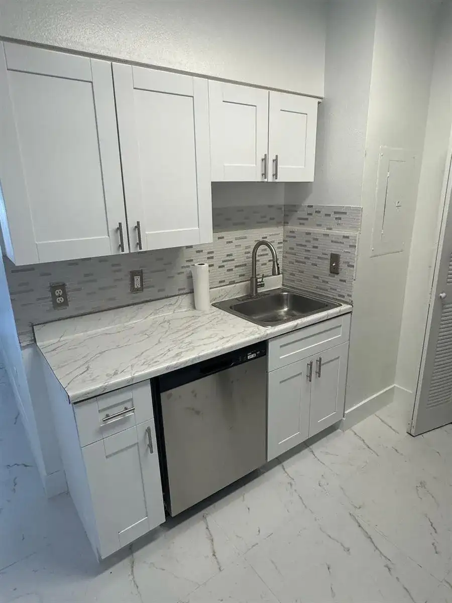 3221 Sabal Palm Manor # 105, Davie FL 33024 photo 4