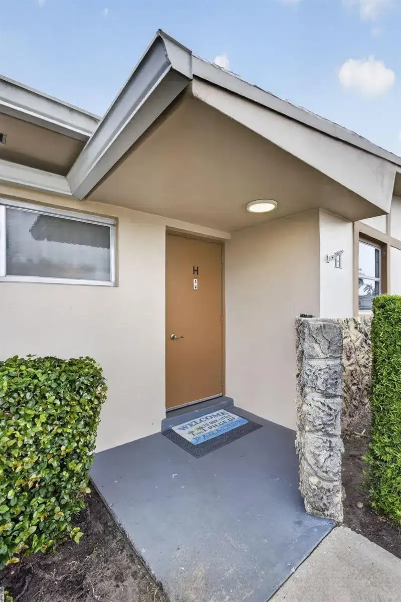 2703 Dudley Drive W # H, West Palm Beach FL 33415 photo 5