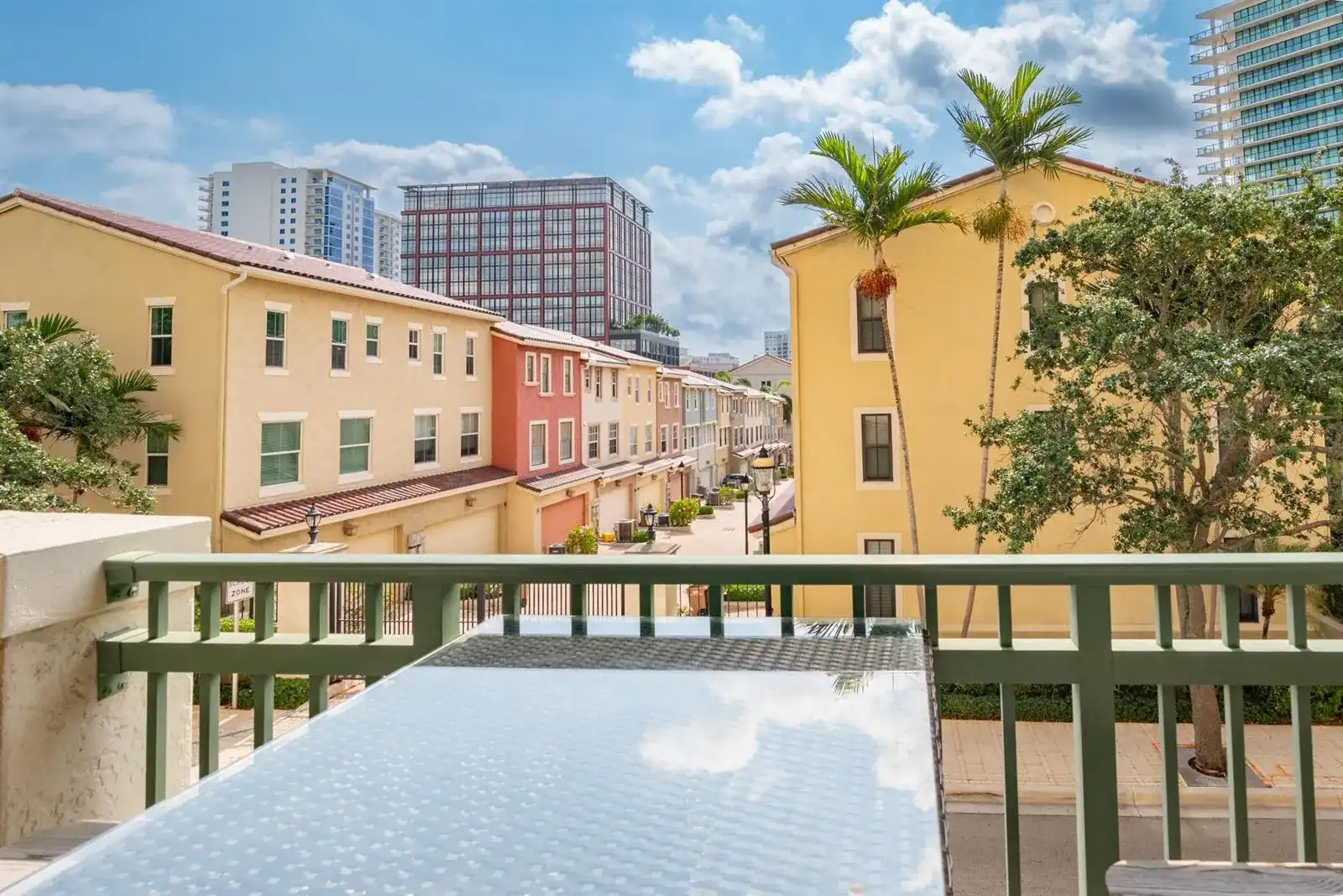403 S Sapodilla Avenue # 207, West Palm Beach FL 33401