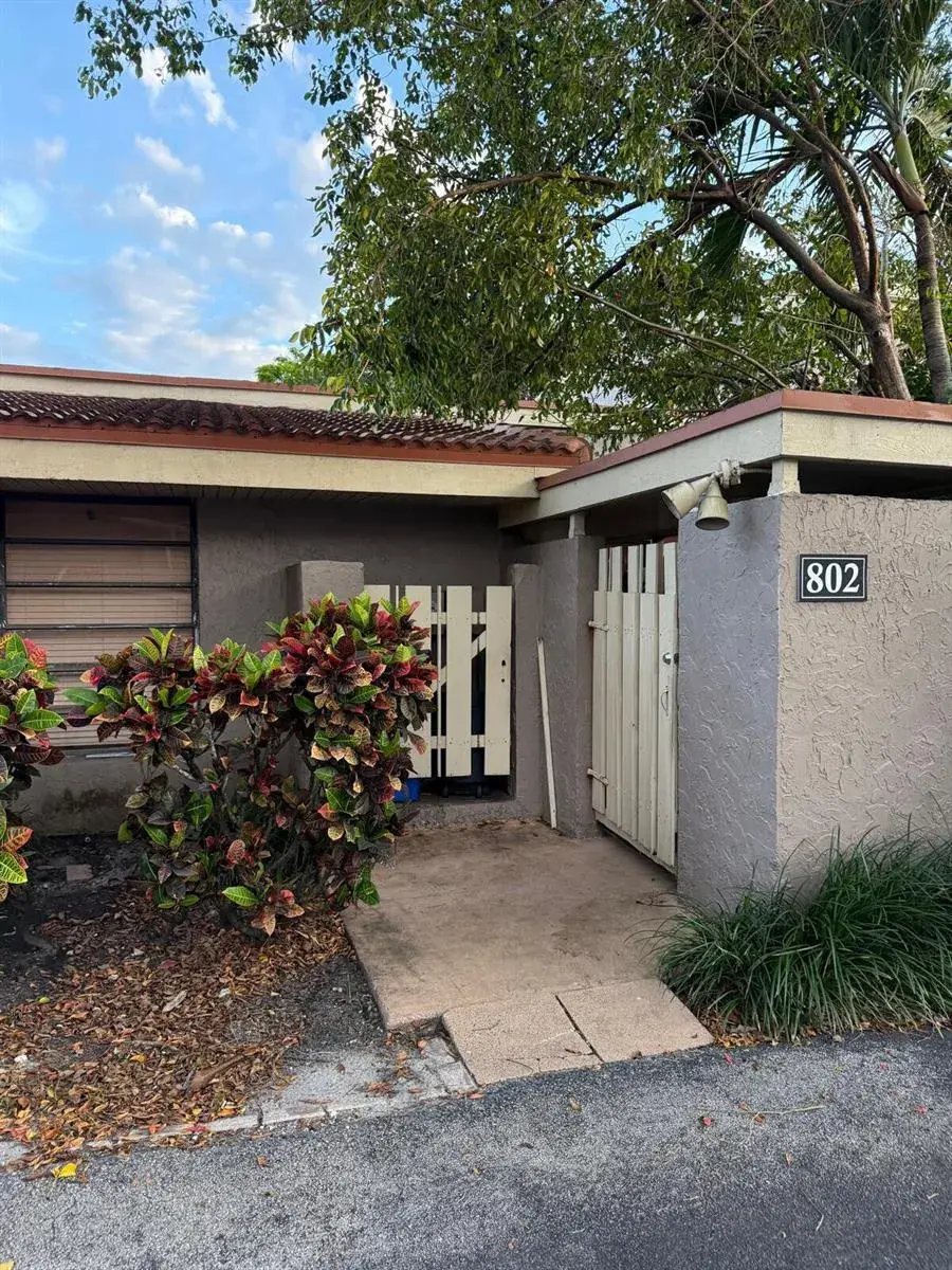 802 Saint Andrews Road # 15, Hollywood FL 33021