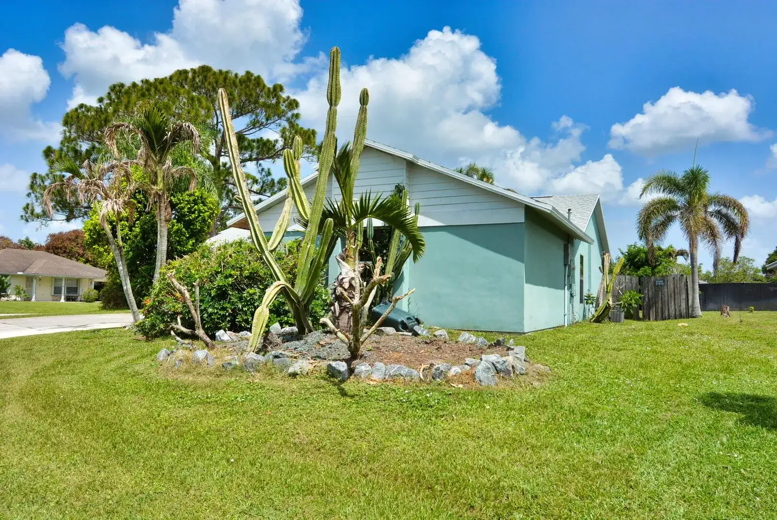 2198 SE Dolphin Road, Port St. Lucie FL 34952 photo 4
