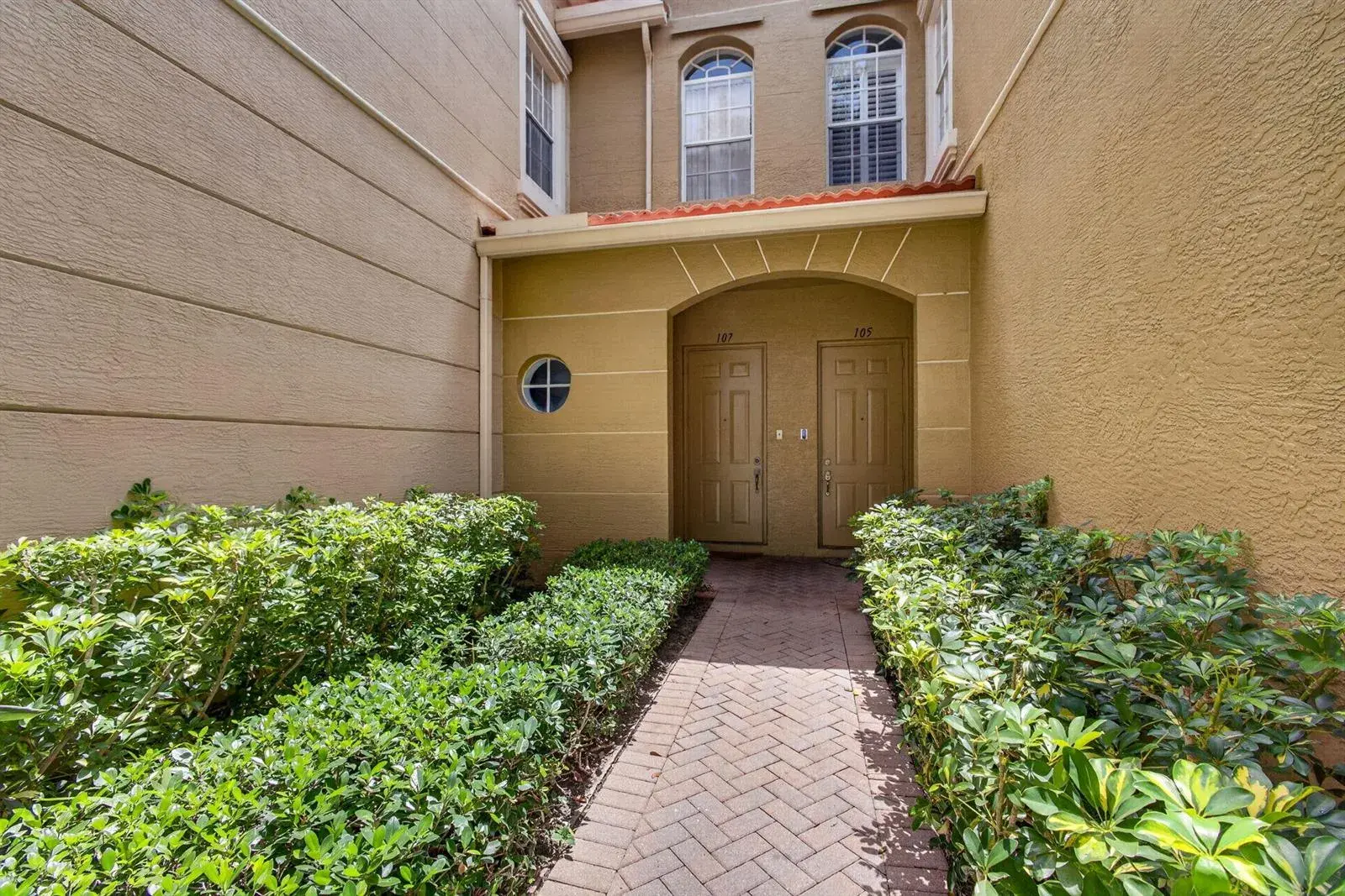 4991 Bonsai Circle # 107, Palm Beach Gardens FL 33418