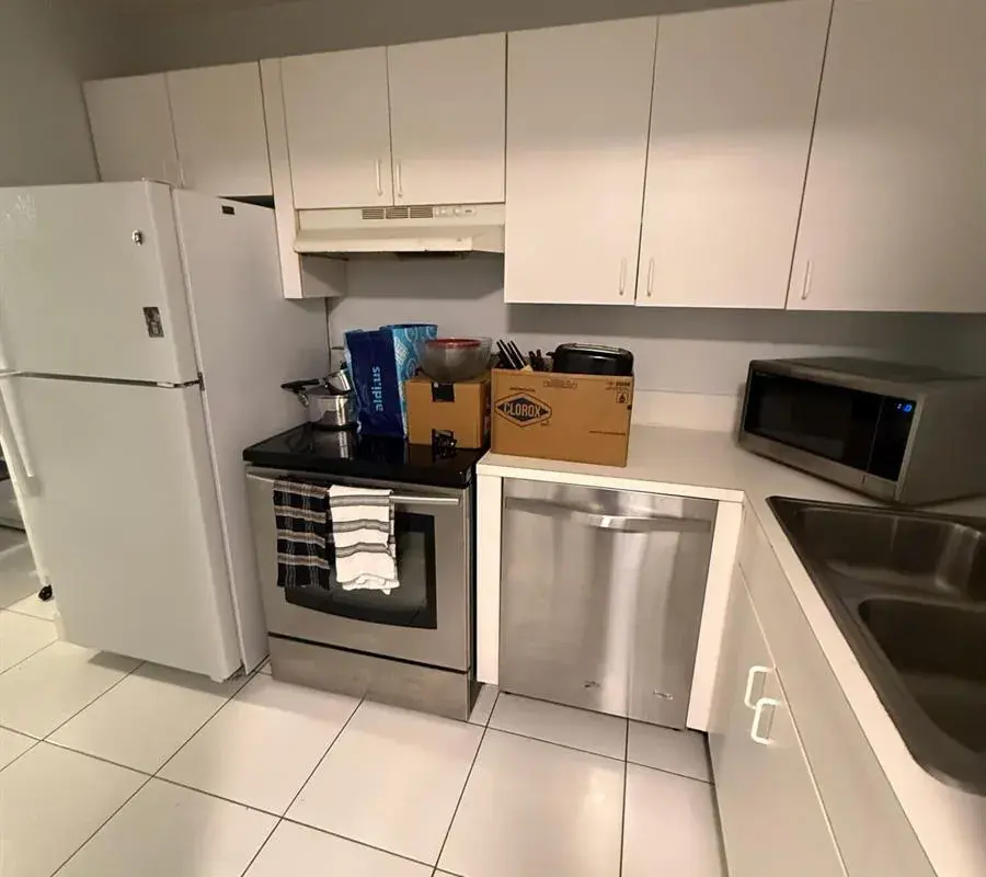 4121 NE 21st Terrace # 3, Lighthouse Point FL 33064