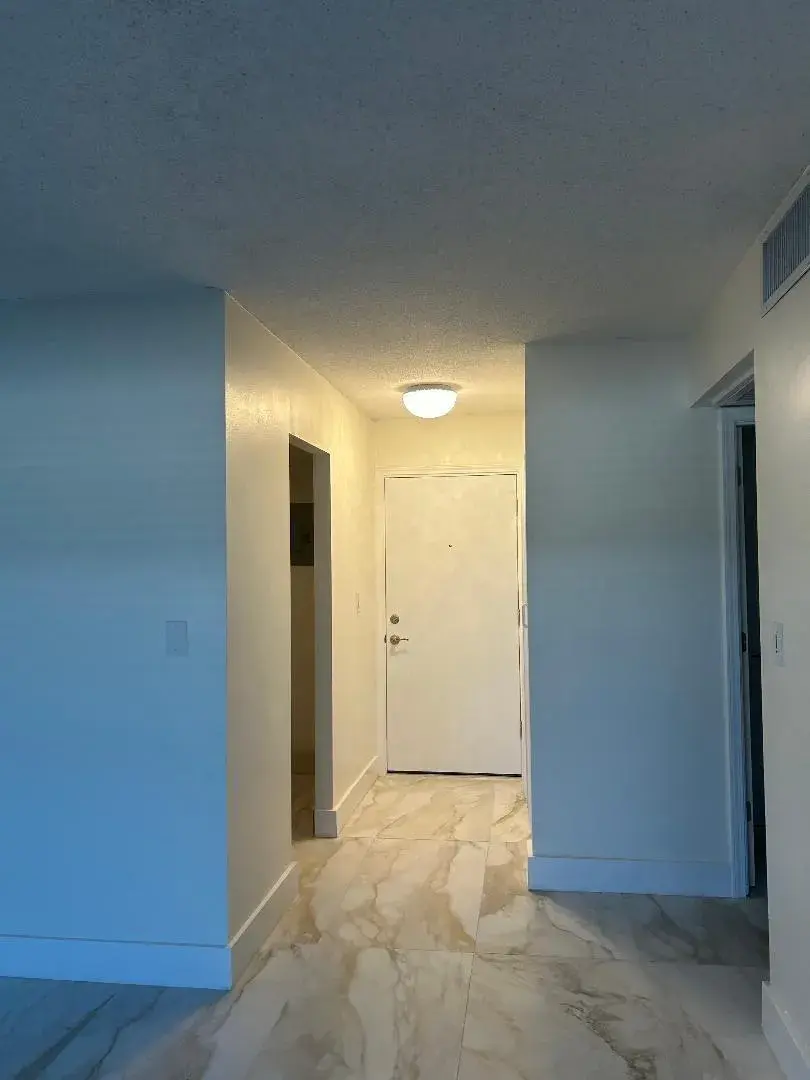 550 Bayshore Drive # 102, Fort Lauderdale FL 33304