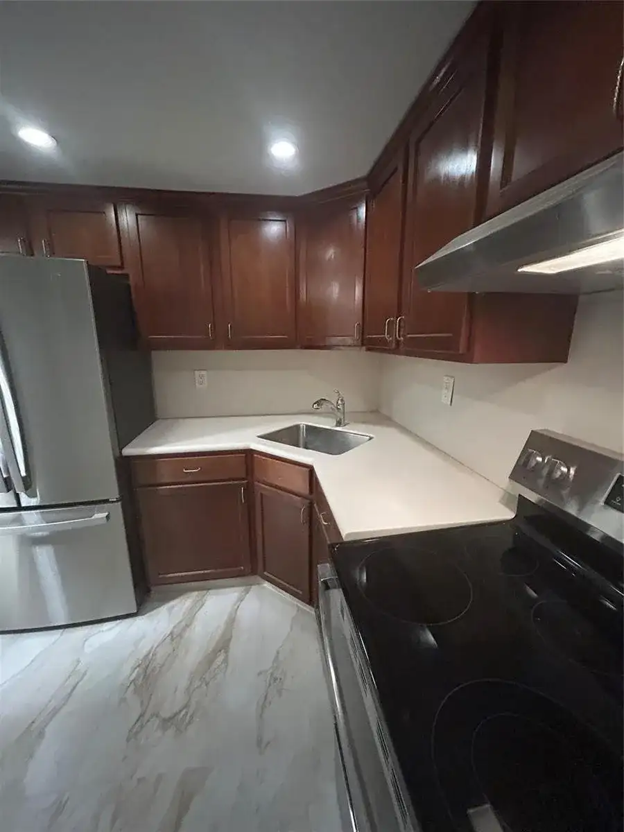 550 Bayshore Drive # 102, Fort Lauderdale FL 33304 photo 5