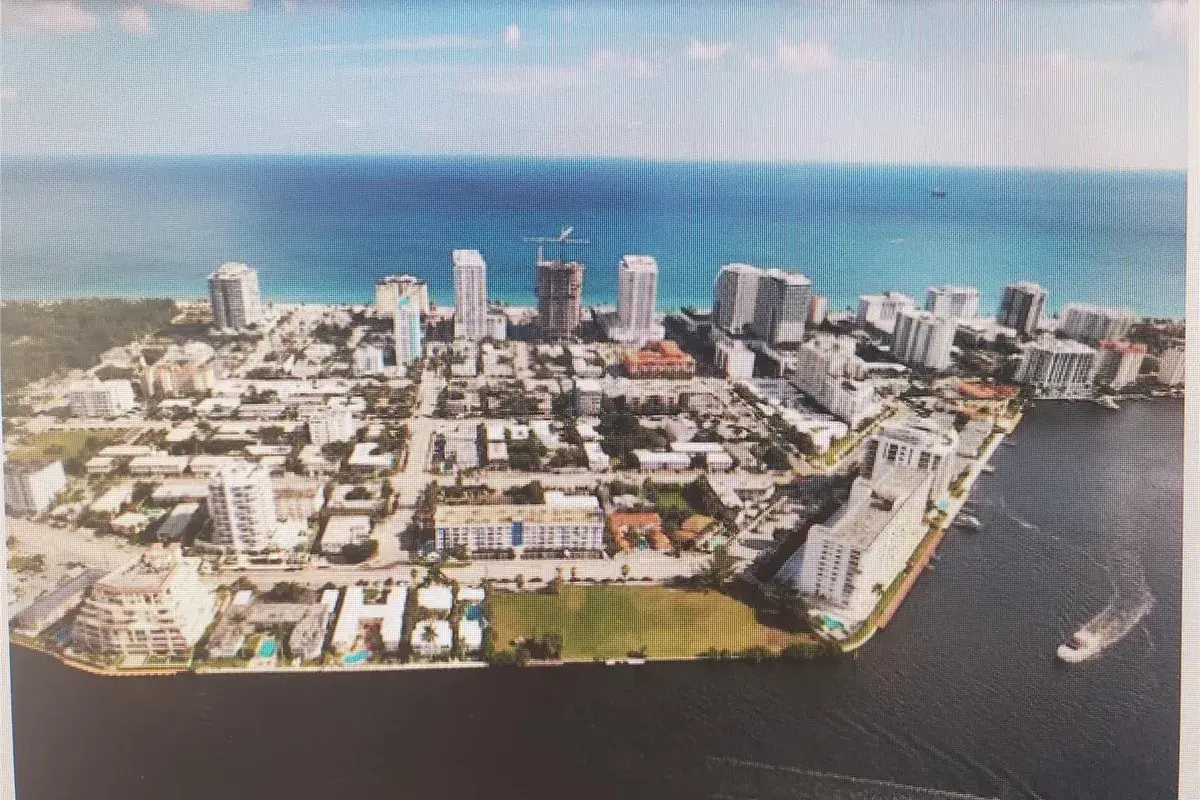 550 Bayshore Drive # 102, Fort Lauderdale FL 33304