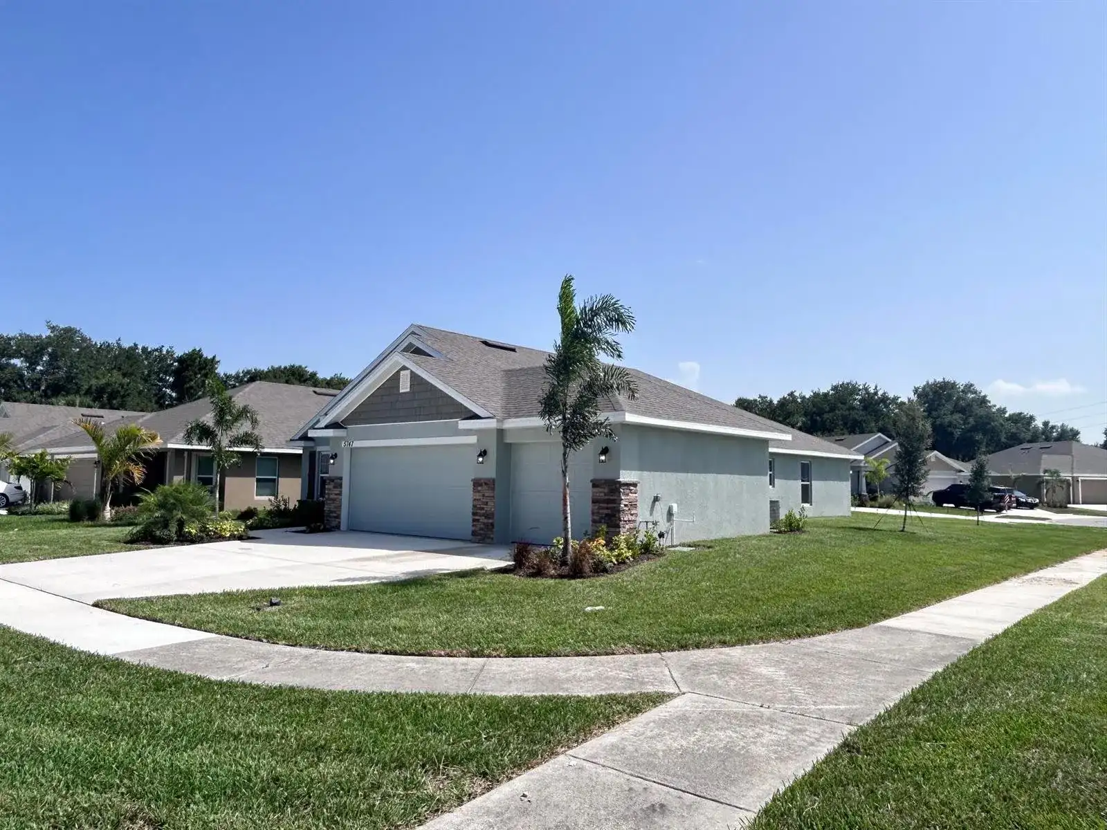 5747 Waterstone Boulevard, Fort Pierce FL 34951 photo 2