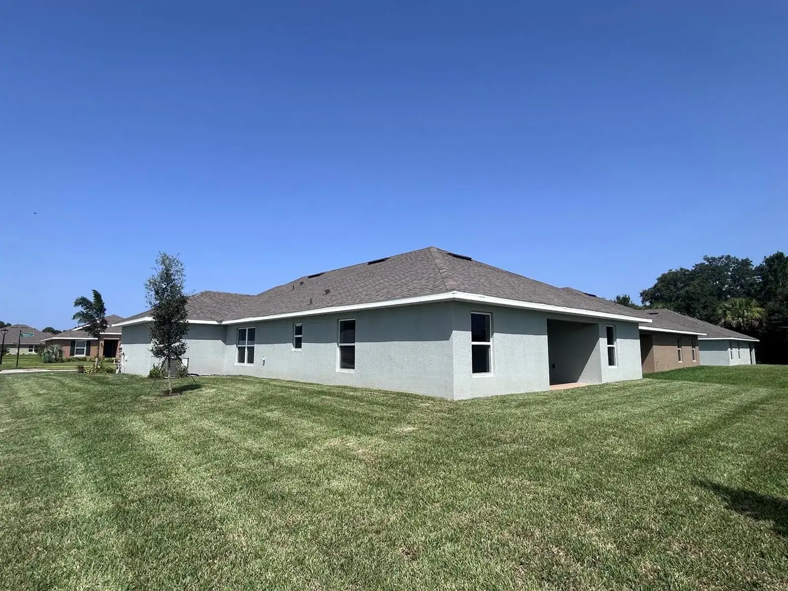 5747 Waterstone Boulevard, Fort Pierce FL 34951 photo 3