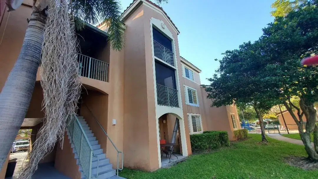4844 N State Road 7 # 2304, Coconut Creek FL 33073