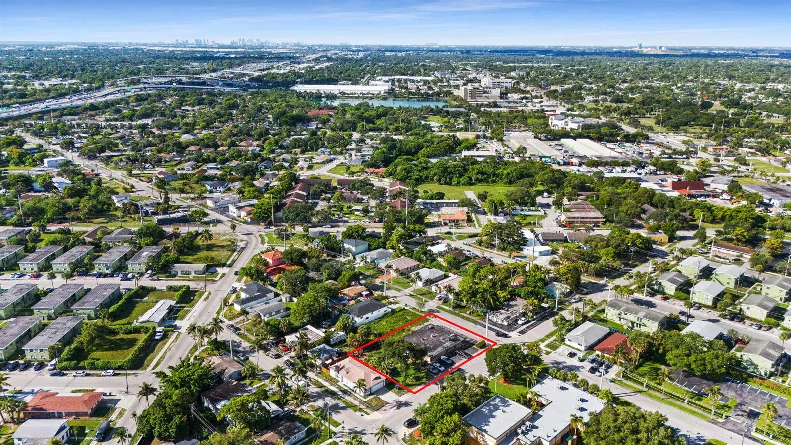880 NW 25th Avenue, Fort Lauderdale FL 33311