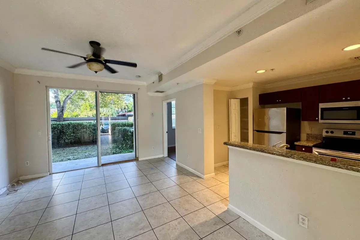 1954 Freeport Lane # 1954, Riviera Beach FL 33404