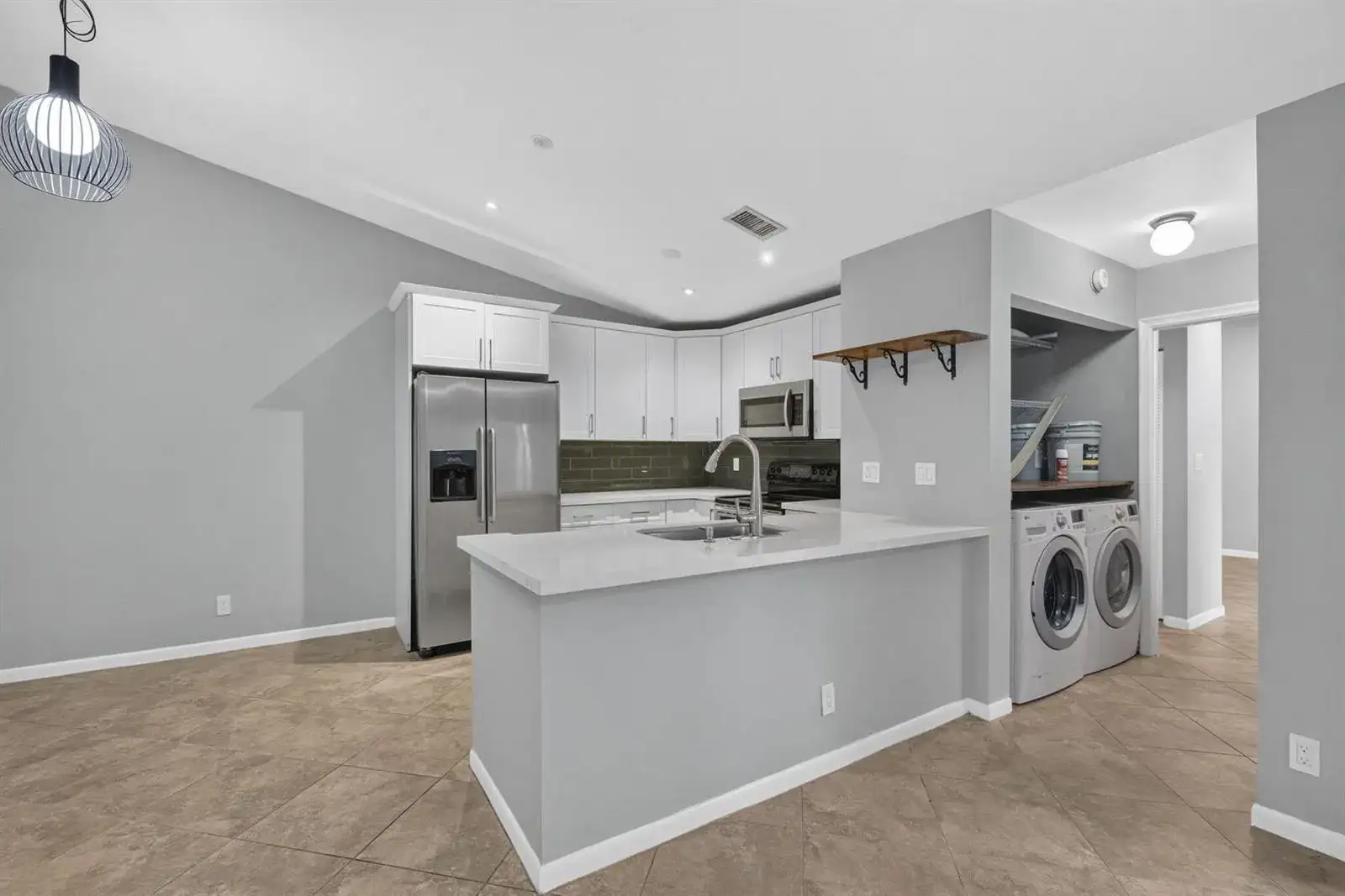 3076 S Oakland Forest Drive # 503, Oakland Park FL 33309 photo 5