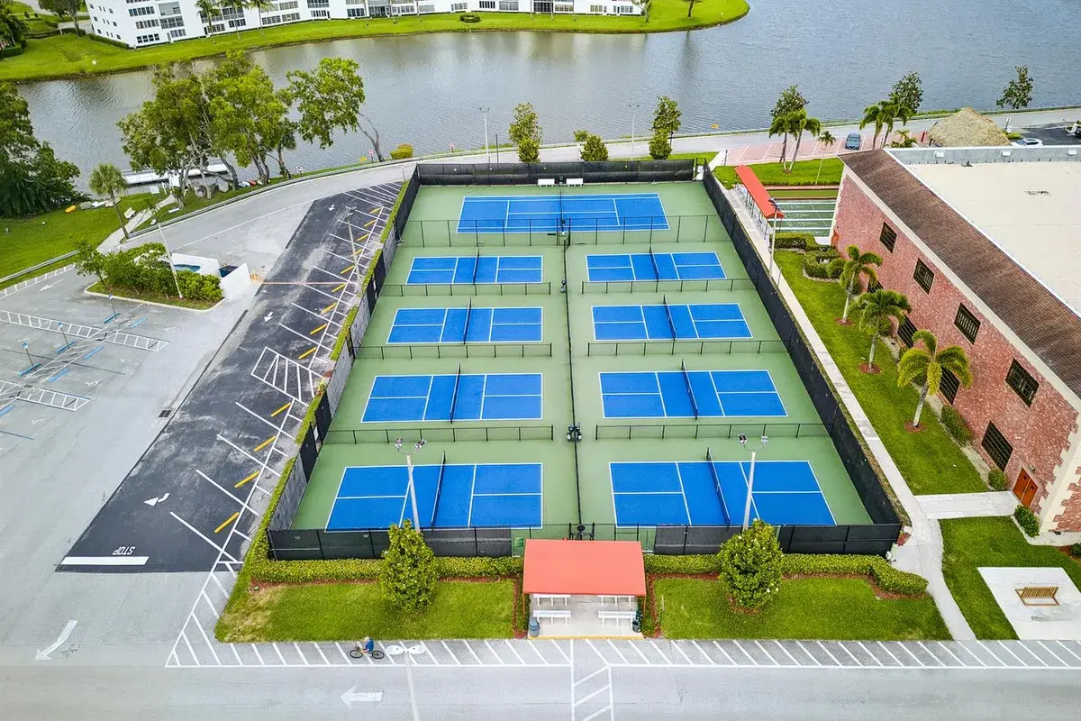 50 Suffolk B # 50, Boca Raton FL 33434