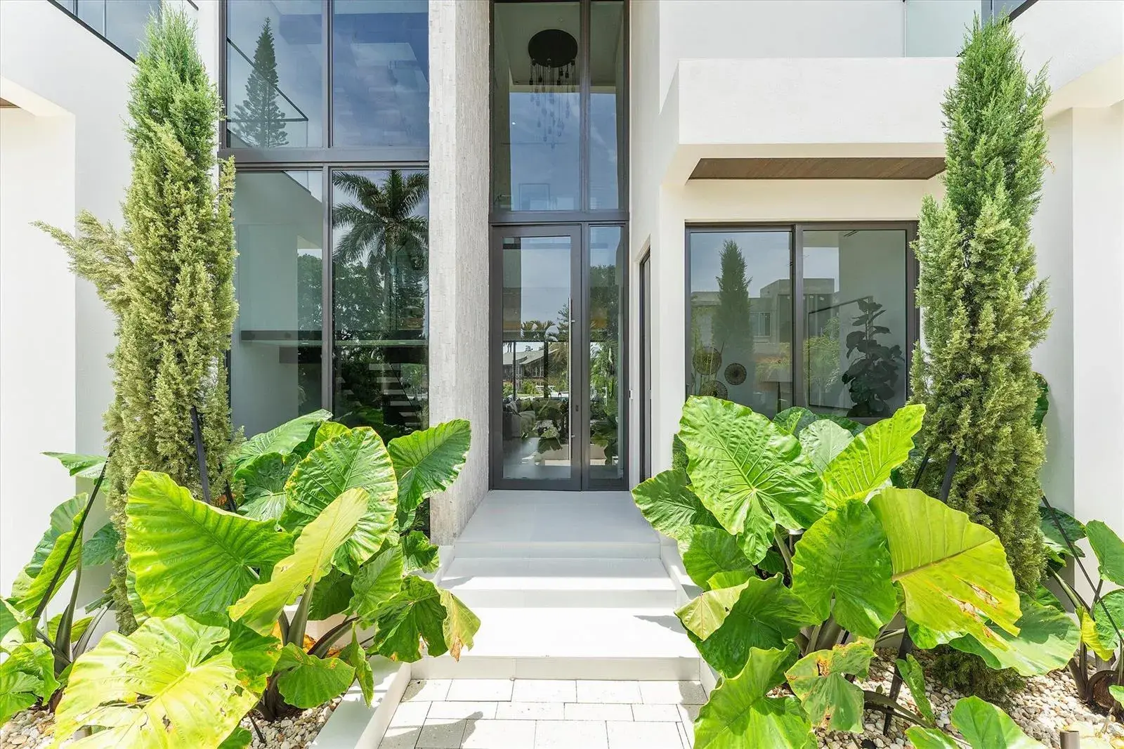 1607 SE 14th Street, Fort Lauderdale FL 33316