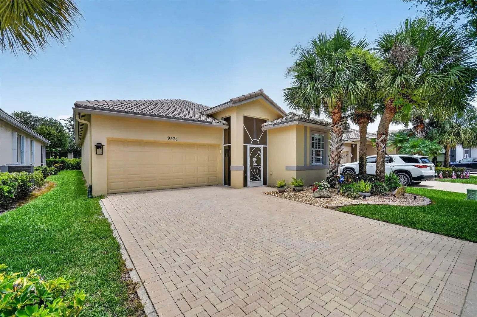9575 Sandpiper Shores Way, West Palm Beach FL 33411