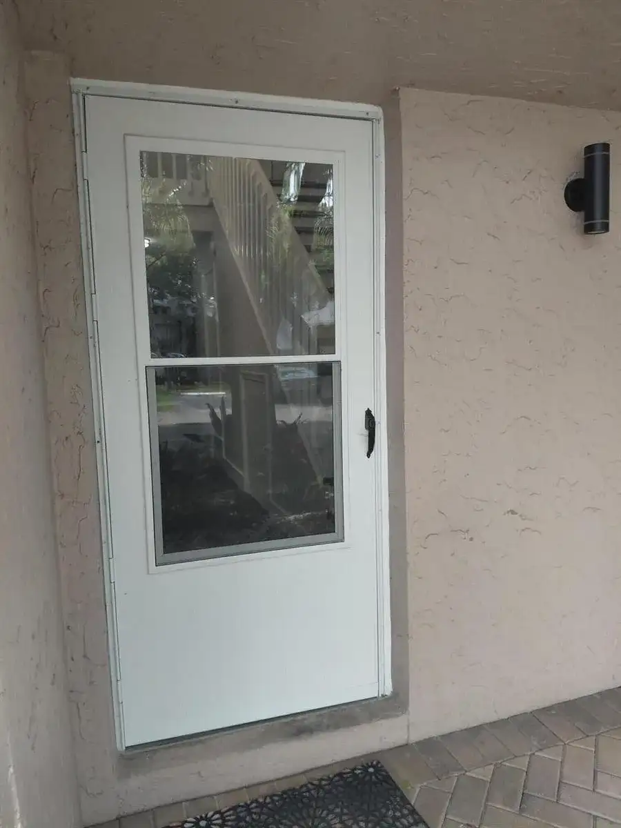 2147 Discovery Circle W, Deerfield Beach FL 33442 photo 4