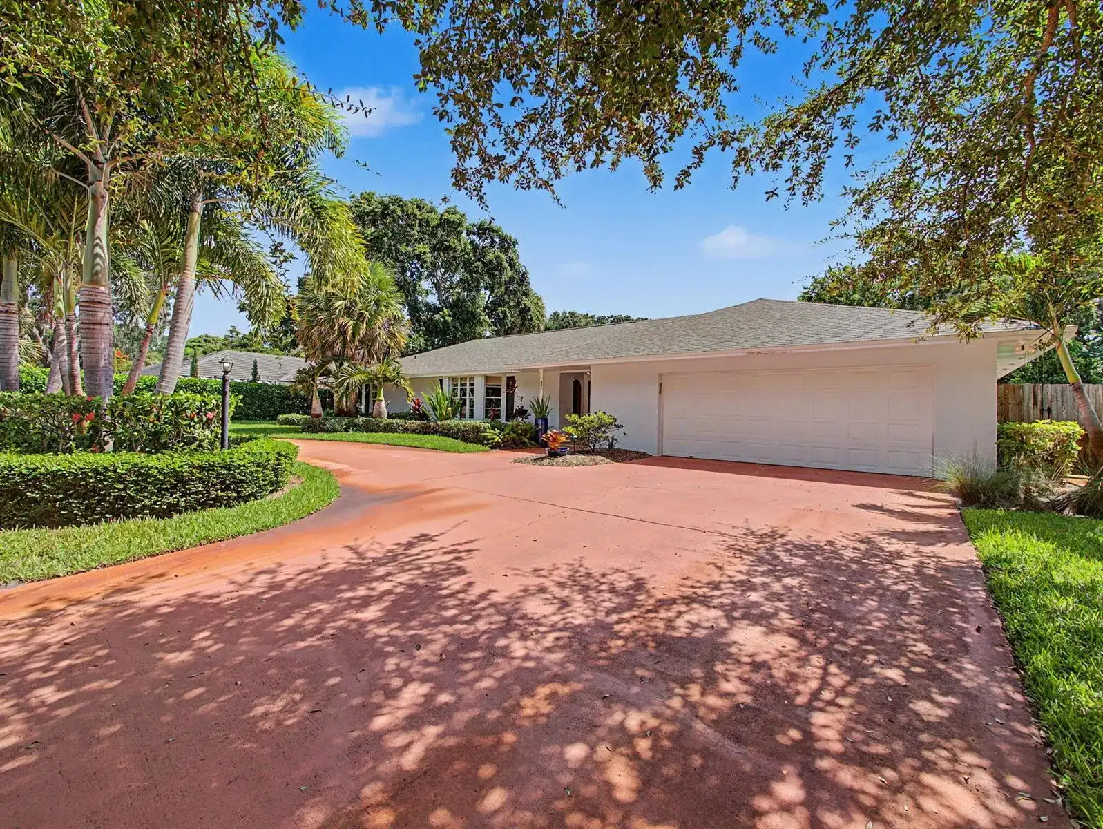22 Banyan Road, Sewalls Point FL 34996 photo 2