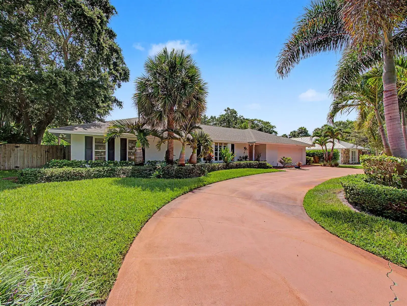 22 Banyan Road, Sewalls Point FL 34996 photo 4