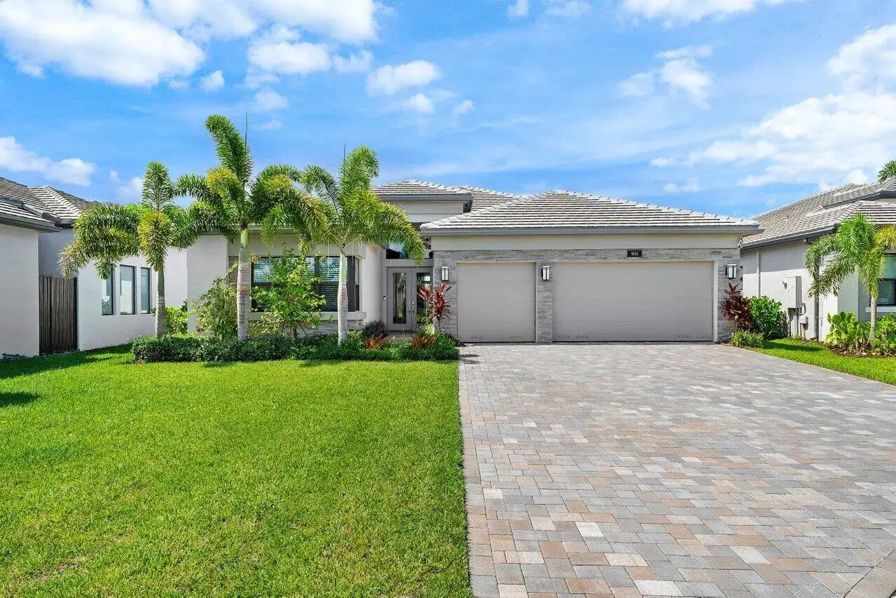 9850 Evergreen Woods Lane, Boynton Beach FL 33473