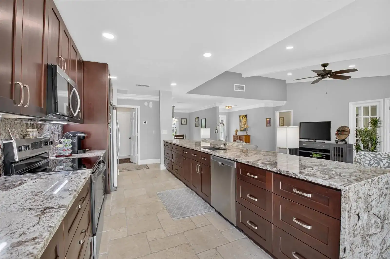 22018 Colony Drive, Boca Raton FL 33433 photo 4
