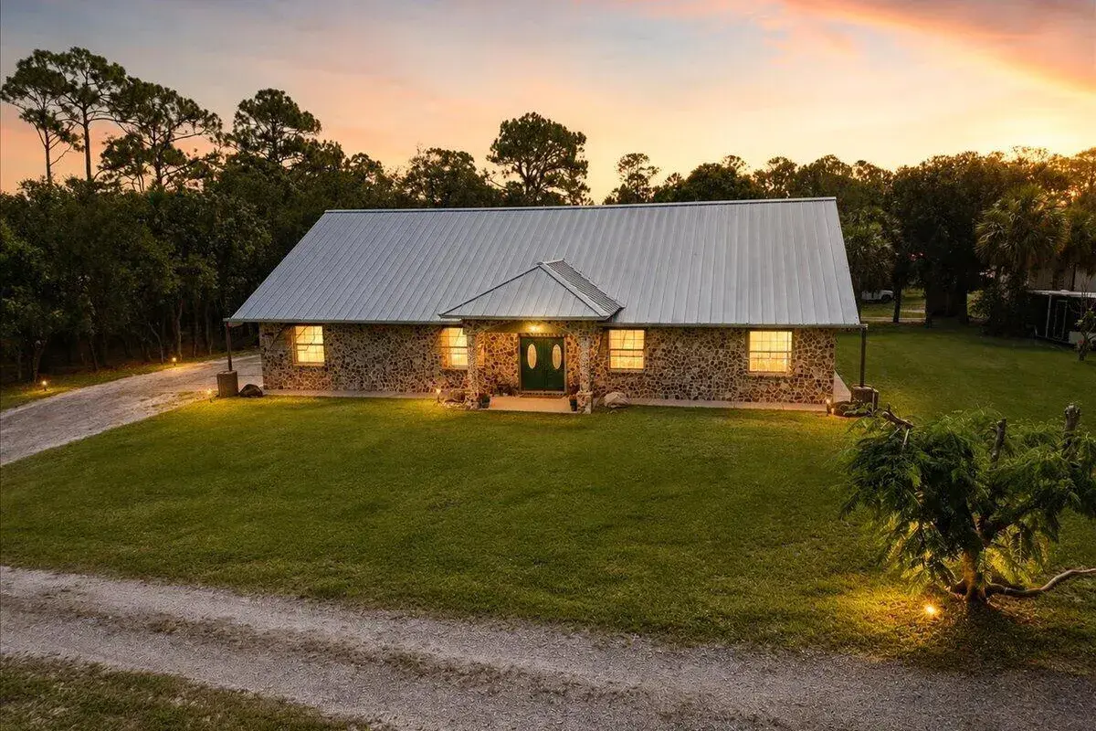 4207 Fortuna Avenue, Grant Valkaria FL 32950