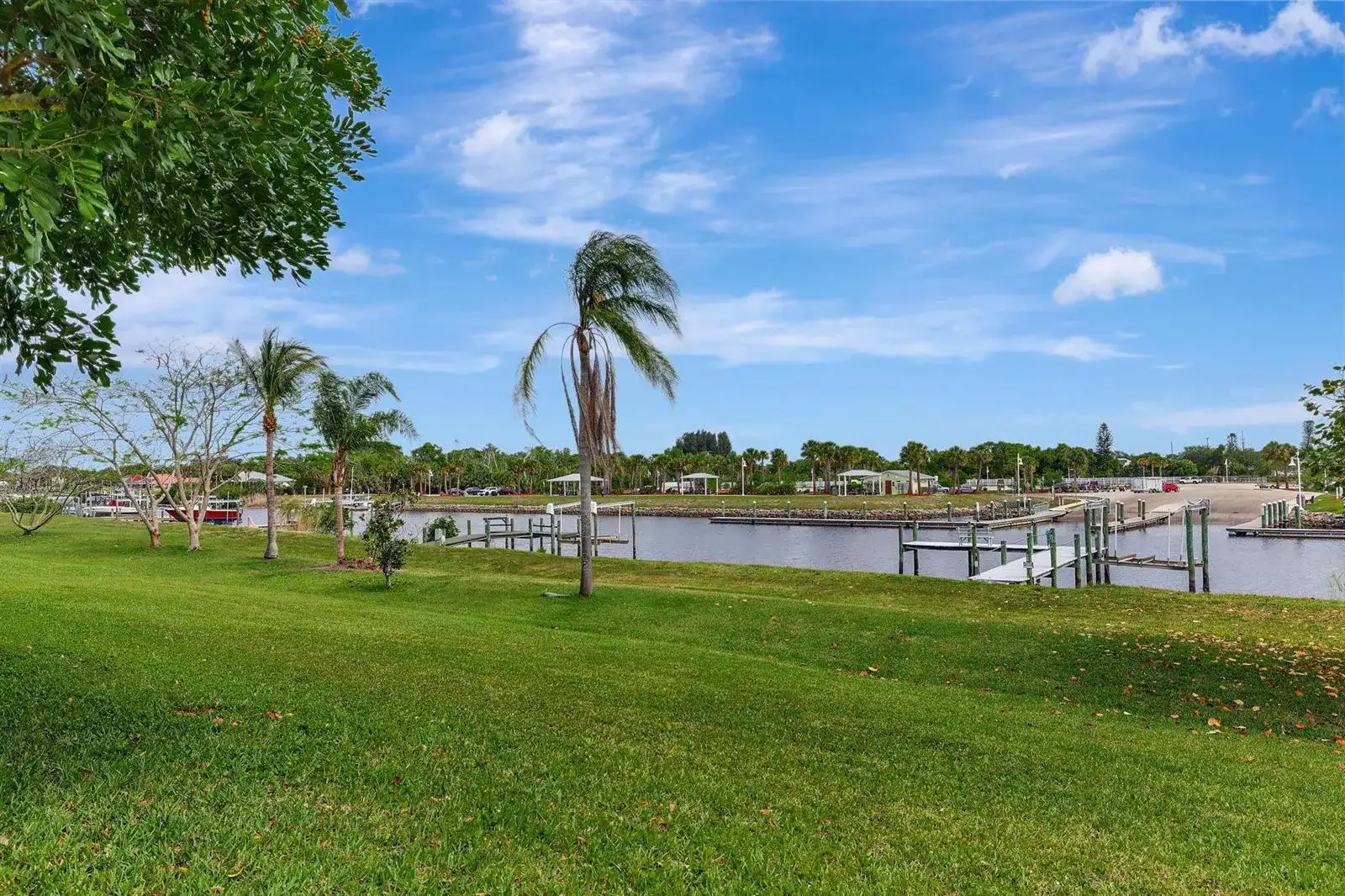 2704 SE Eagle Drive, Port St. Lucie FL 34984 photo 3