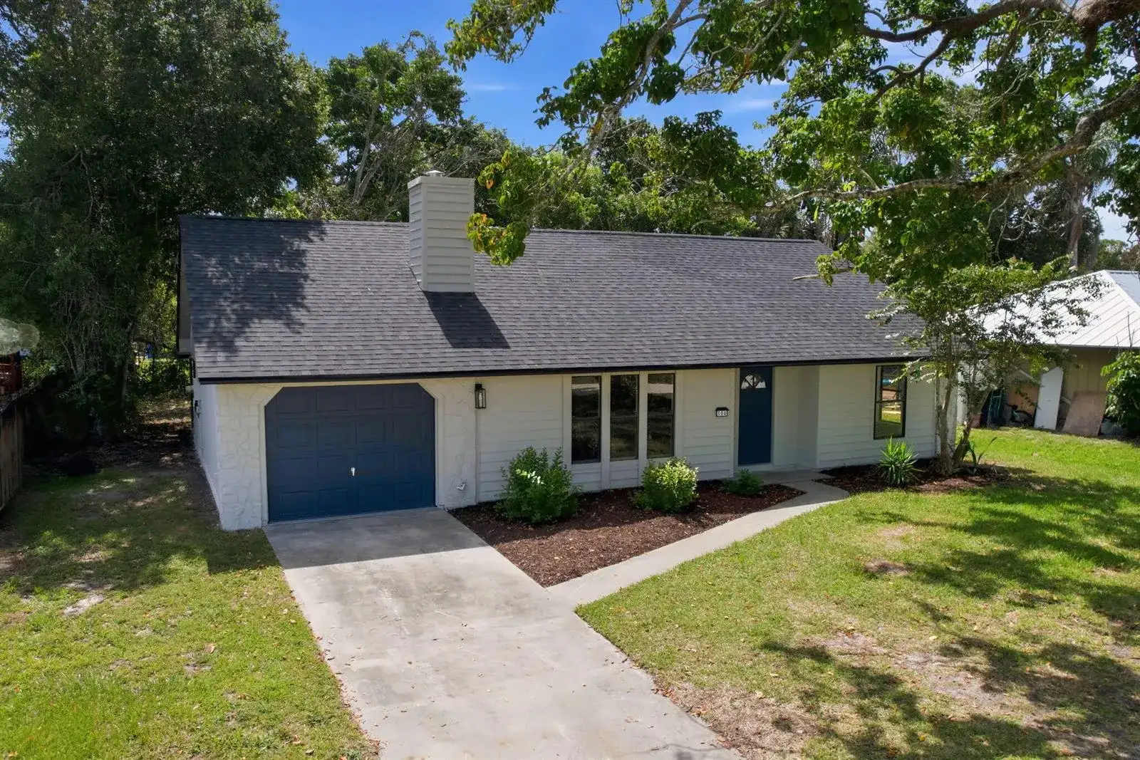 306 24th Avenue, Vero Beach FL 32967 photo 2