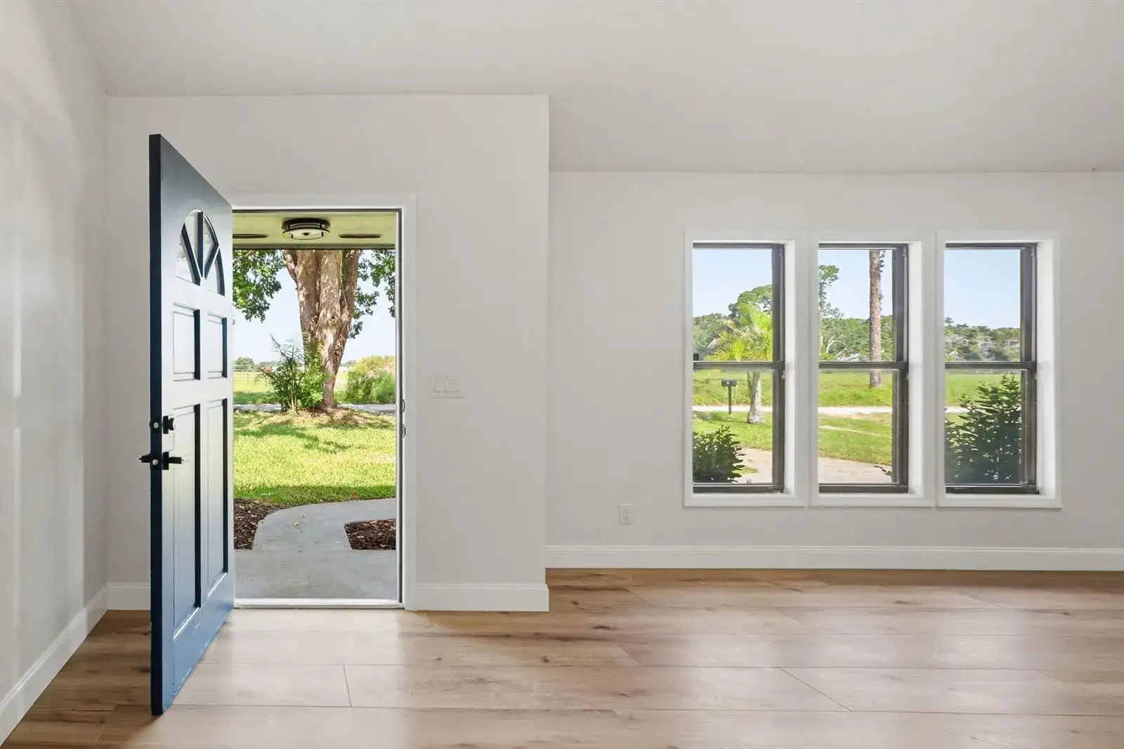 306 24th Avenue, Vero Beach FL 32967 photo 3