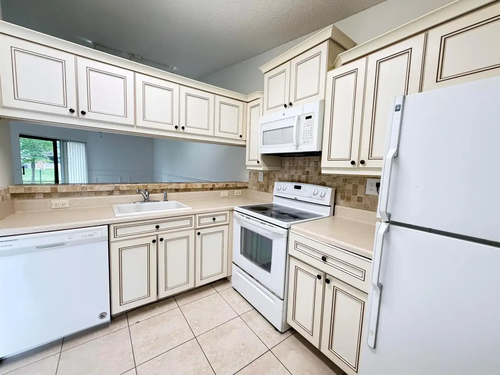 9919 Nob Hill Court # 9919, Sunrise FL 33351 photo 3