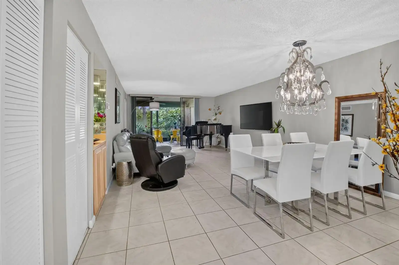 7473 Glendevon Lane # 402, Delray Beach FL 33446 photo 4