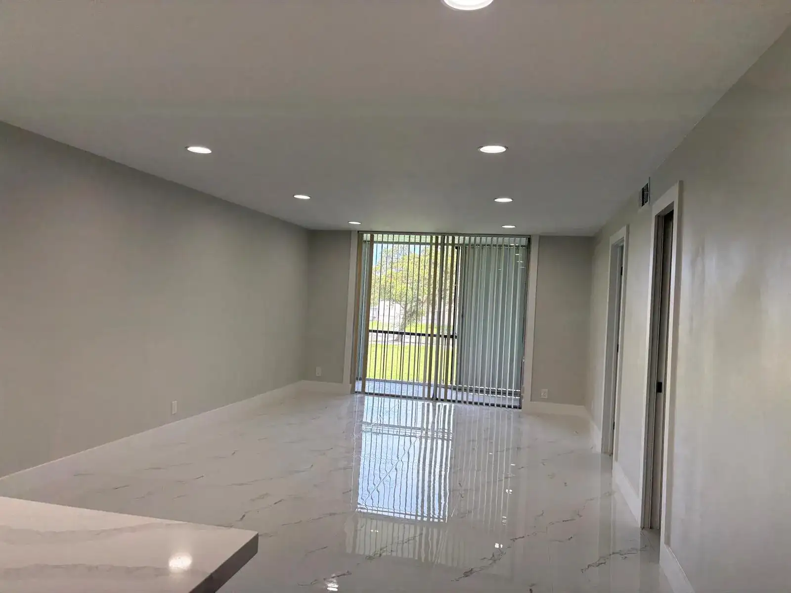 700 S Hollybrook Drive # 207, Pembroke Pines FL 33025 photo 4