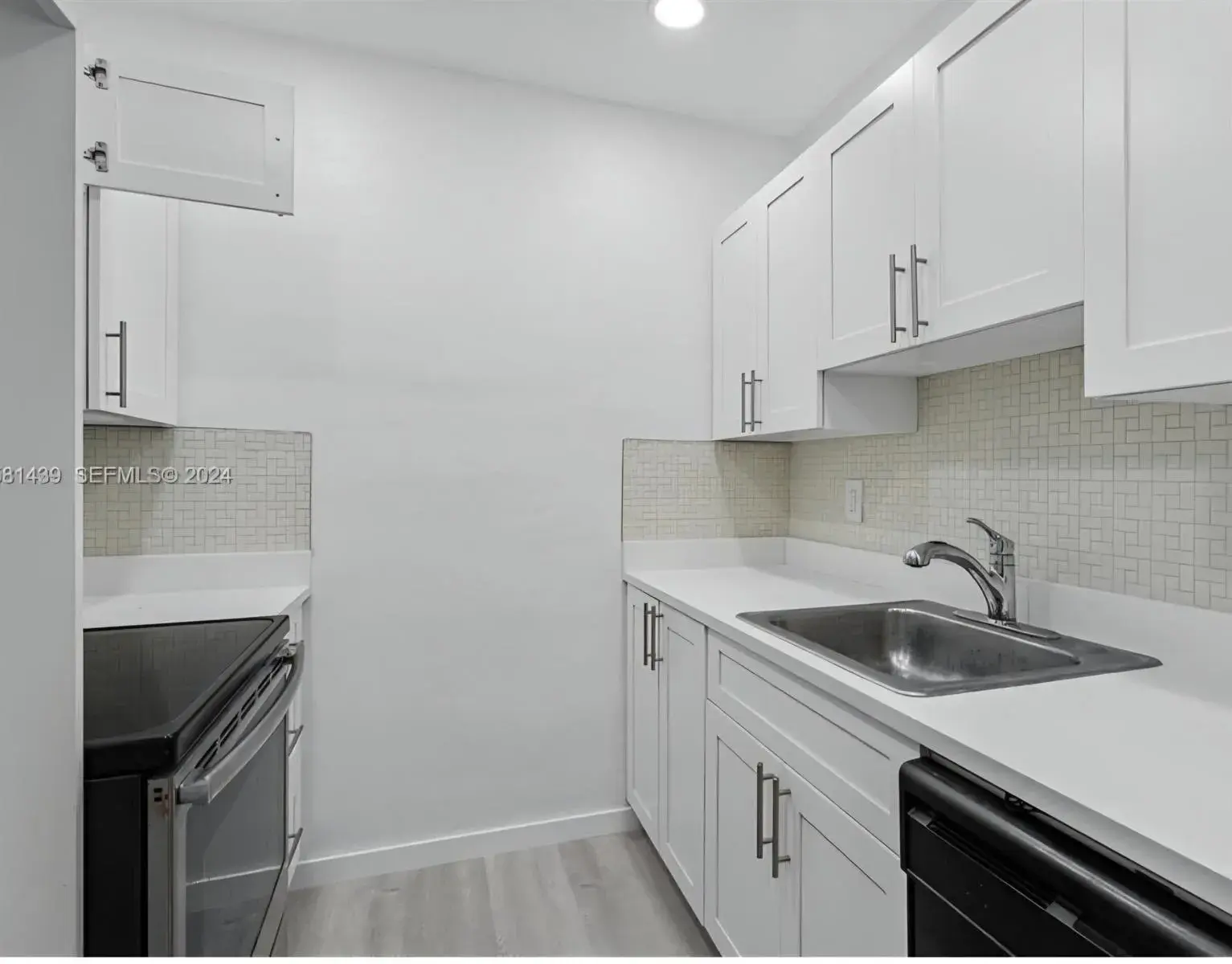 2000 NE 51st Court # 108, Fort Lauderdale FL 33308
