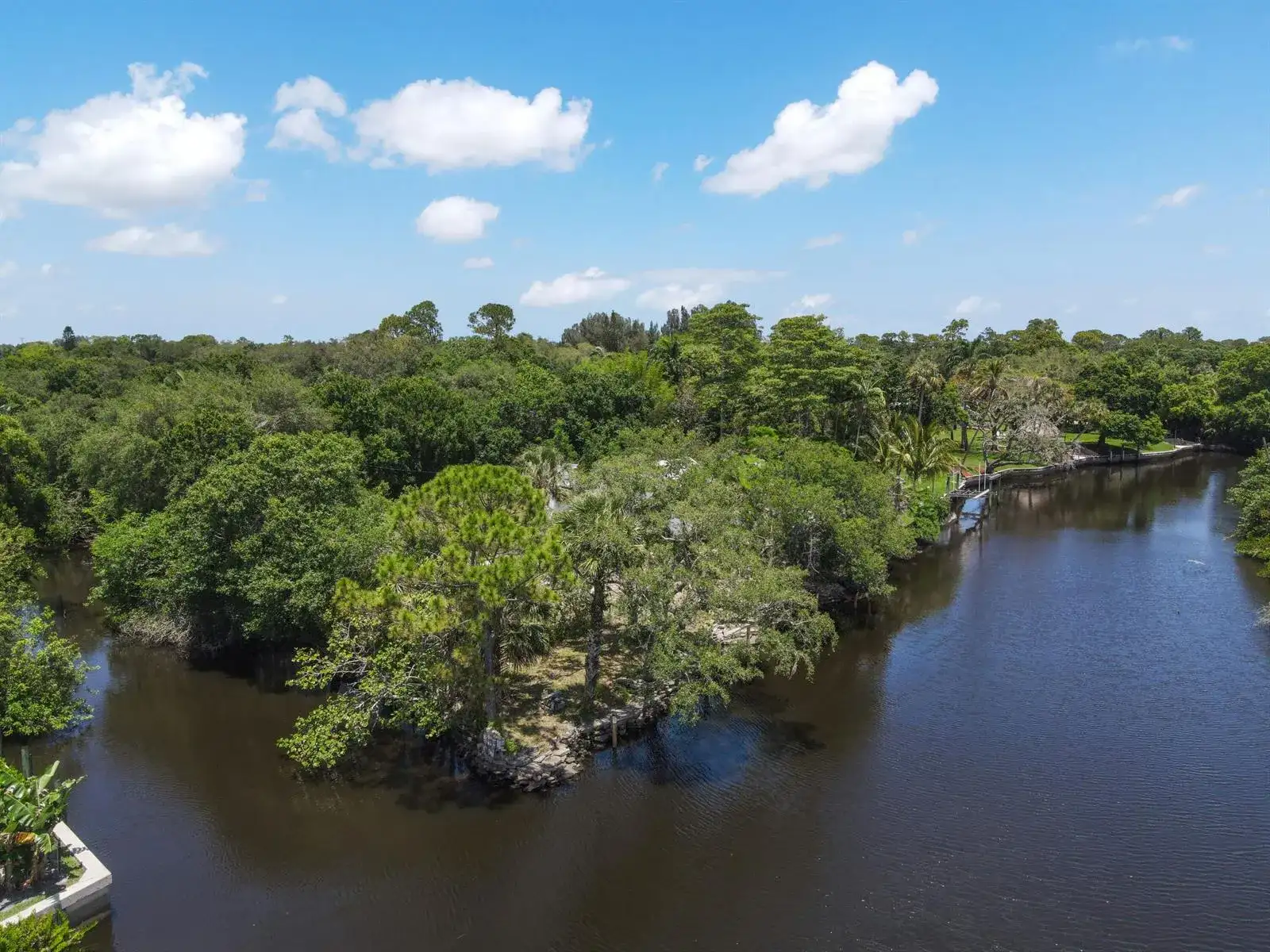 332 SW Salerno Road, Stuart FL 34997 photo 3