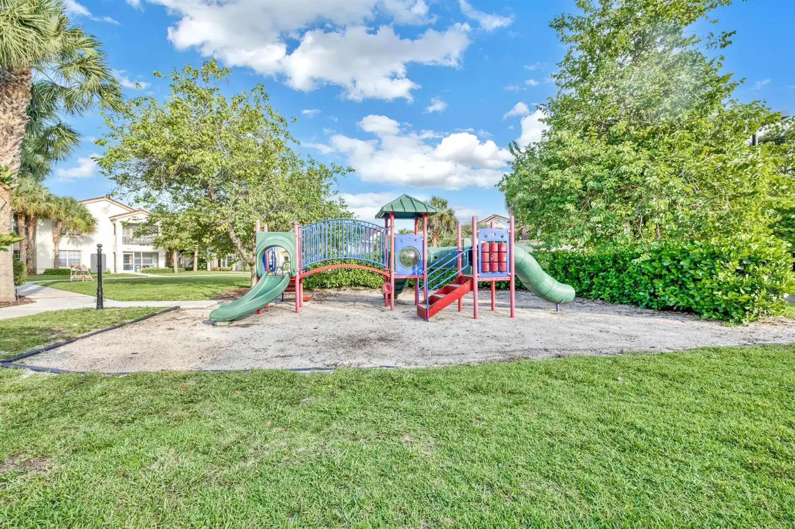 356 SE Rogers Court, Stuart FL 34994 photo 3