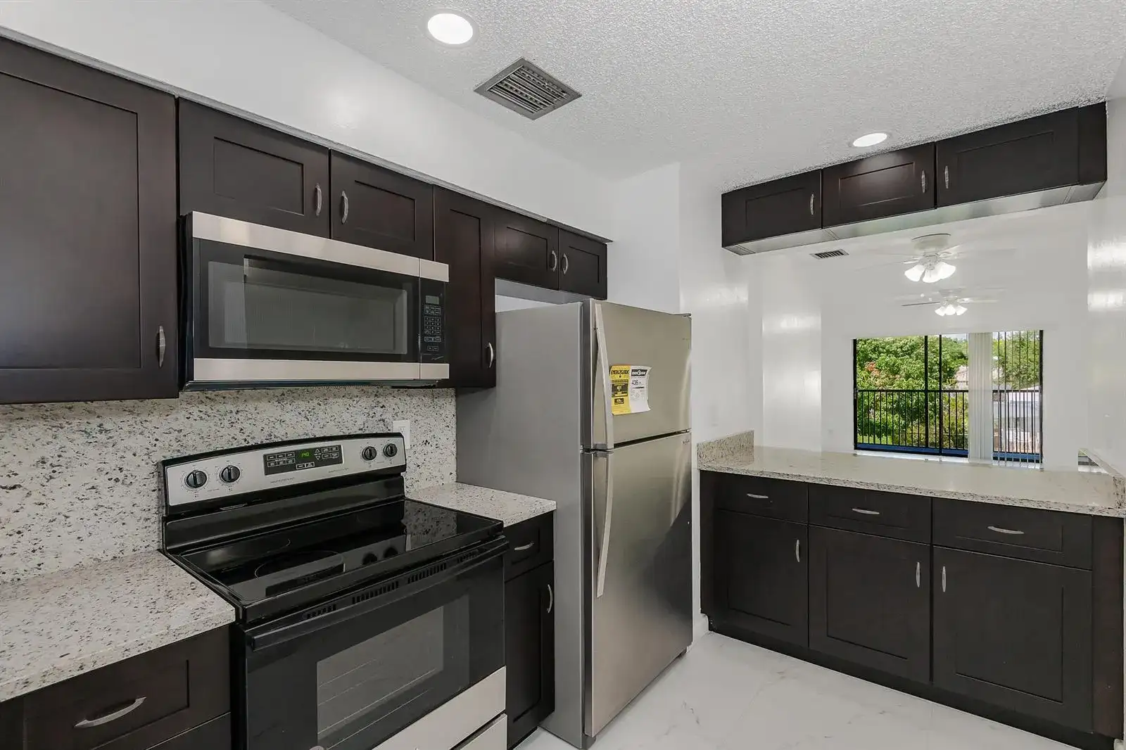 10675 Royal Palm Boulevard # 7, Coral Springs FL 33065 photo 2
