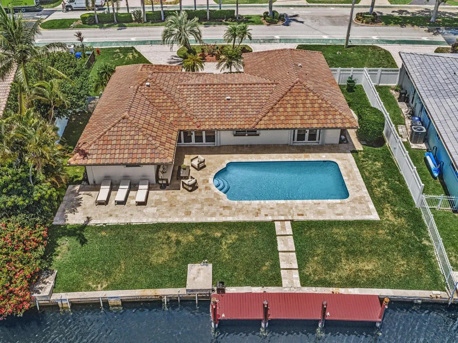 2800 NE 55th Street, Fort Lauderdale FL 33308