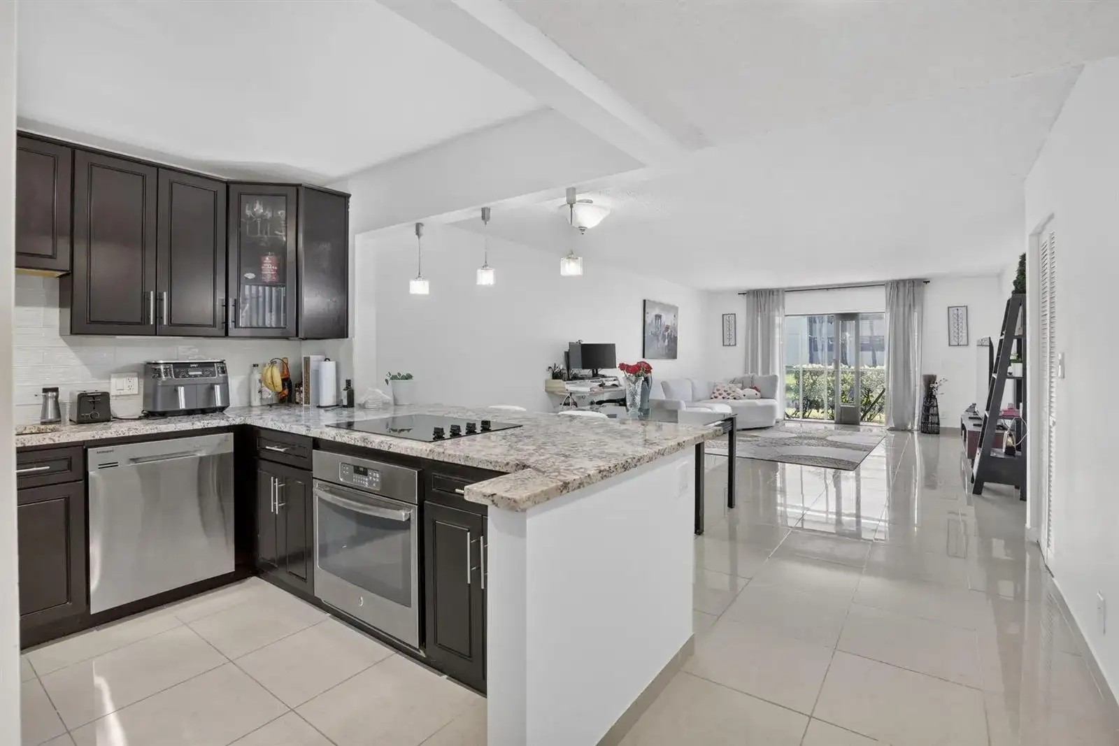 410 Lakeview Drive # 103, Weston FL 33326 photo 3