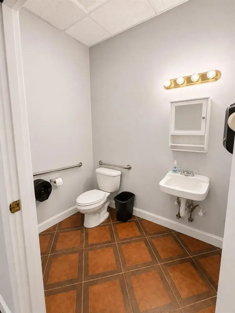270 NW Peacock Boulevard NW # 104, Port St. Lucie FL 34986 photo 5