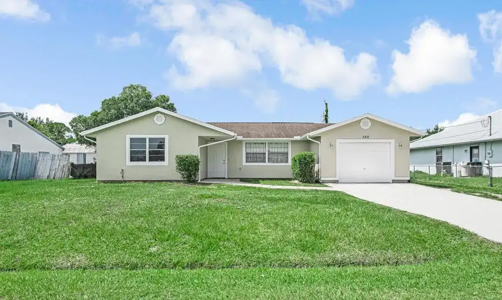 366 SE Lancaster Avenue, Port St. Lucie FL 34984