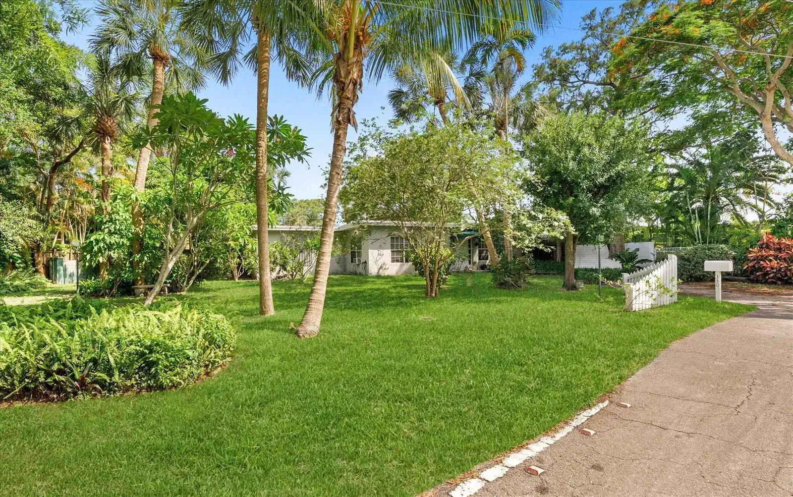 330 NW 32nd Court, Oakland Park FL 33309 photo 2