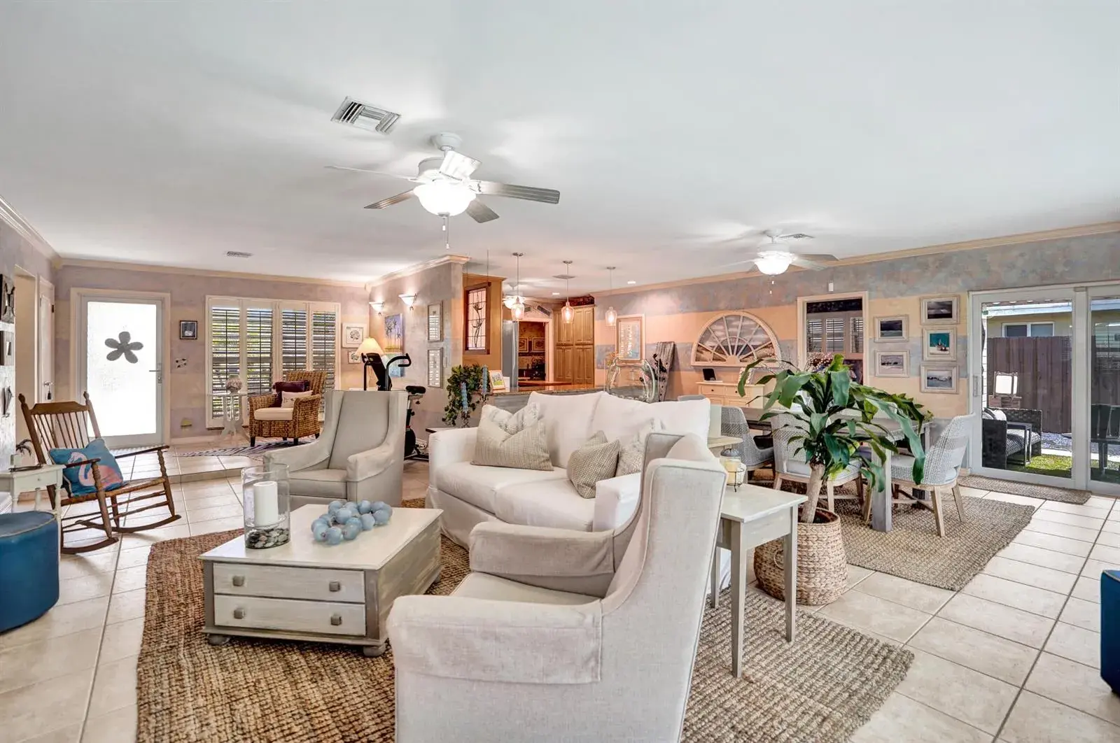 2117 NE 62nd Court, Fort Lauderdale FL 33308